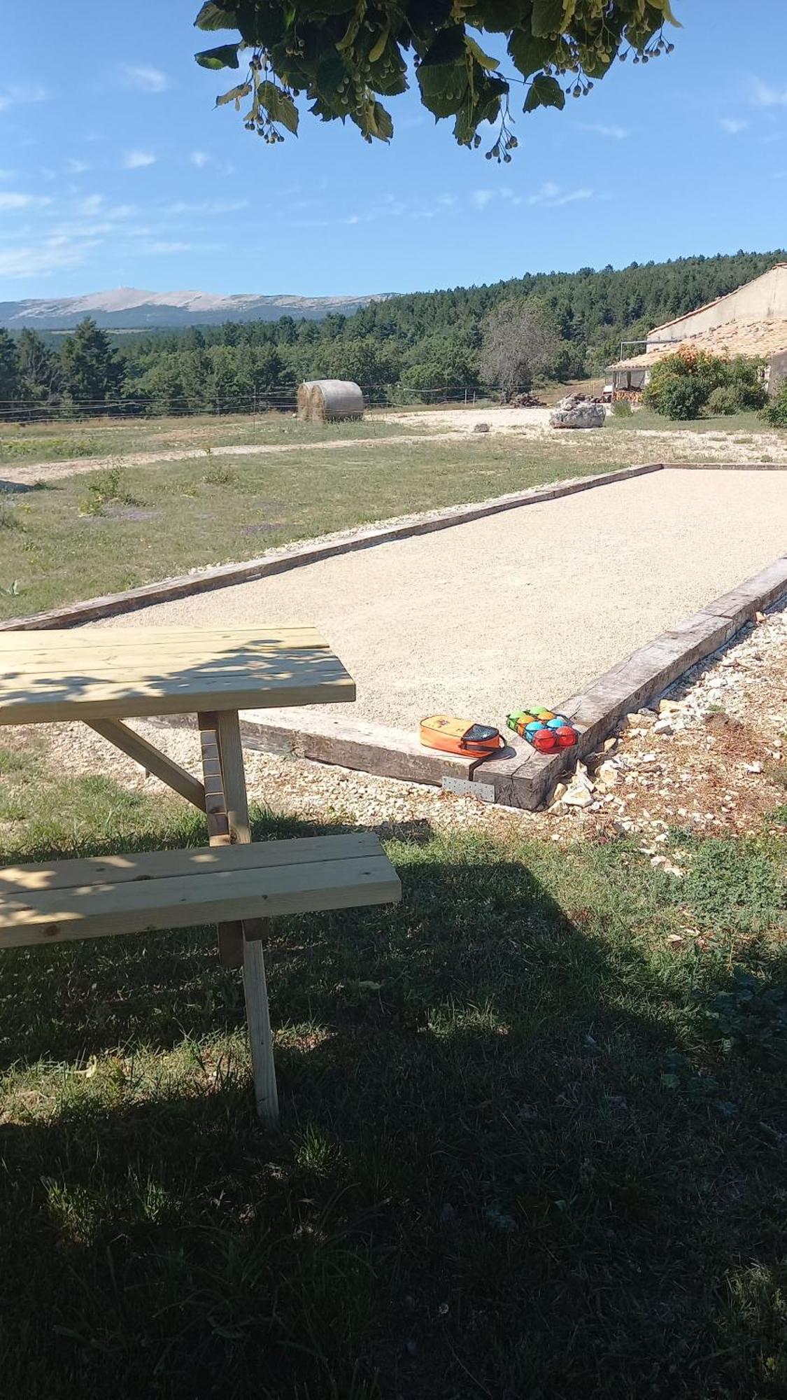 A Ventoux Yourte Monieux エクステリア 写真